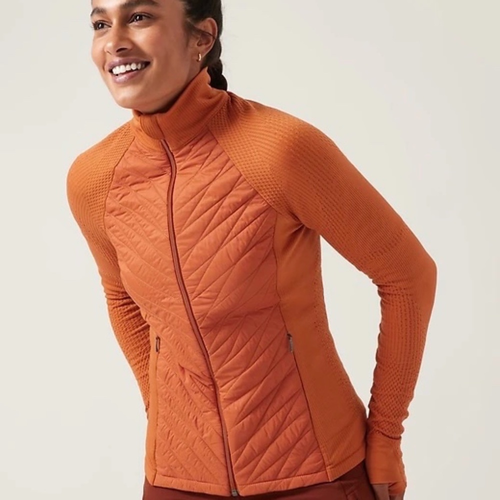 Athleta Quilted Hybrid Jacket in Burnt Orange